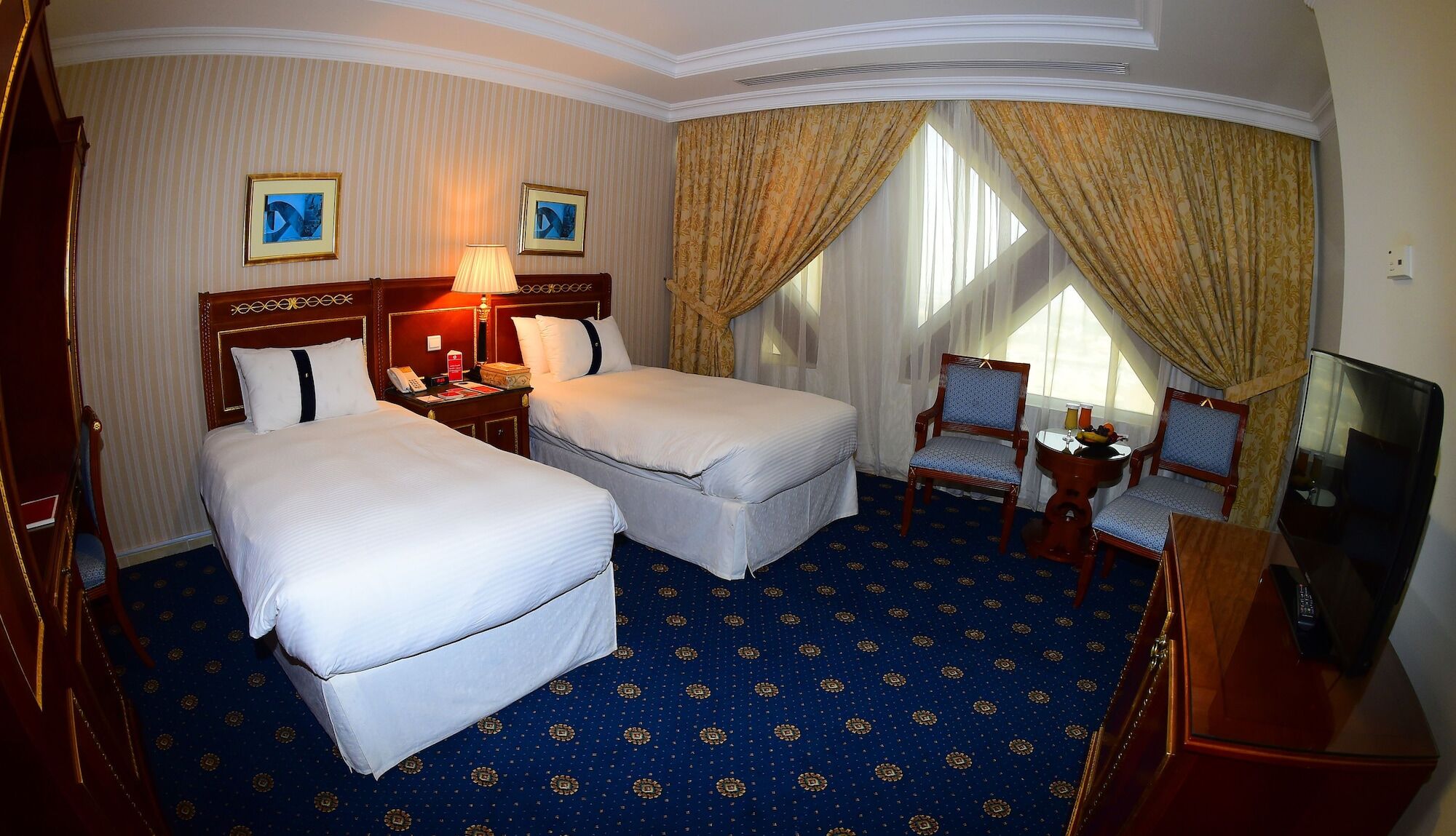 Ramada Hotel & Suites By Wyndham Al Qassim Al Bukayriah Exterior photo